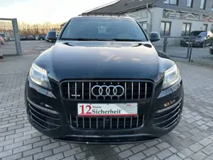 Audi Q7 4.2 TDI quattro *V12 PAKET* 3x S line 7-Sitze Bild 2