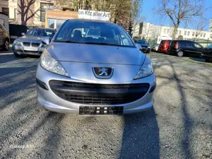 Peugeot 207 Peugeot 207 Neu TÜV Neu Inspektion Garantie