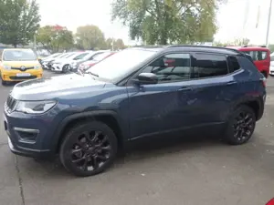 Jeep Compass 1.3 PHEV S 4x4 Aut. *Navi*AHK*Leder*RFK* Bild 2