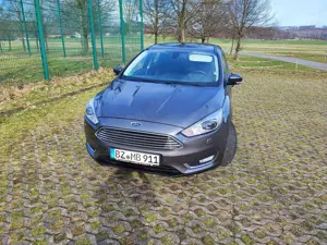 Ford Focus Focus 1.5 TDCi DPF Start-Stopp-System Titanium