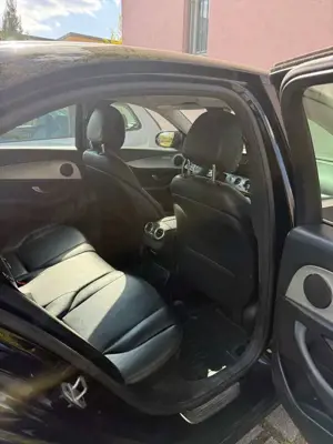Mercedes-Benz E 200 E-Klasse Diesel d 9G-TRONIC Exclusive