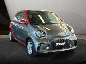 smart forFour EQ 60kWed passion SHZ Pano PDC+Kamera Bild 5