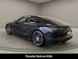 Porsche Panamera GTS BOSE Panoramadach Surround-View LED Bild 3