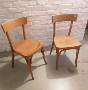 2x DDR Gaststätten Holzstuhl