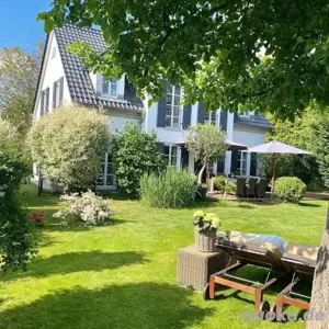 6 Köpfige Familie sucht Haus mit Garten