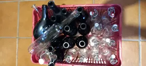 Schöne Glasflaschen zu verkaufen 