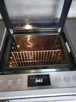 Einbauherd der Marke Beko