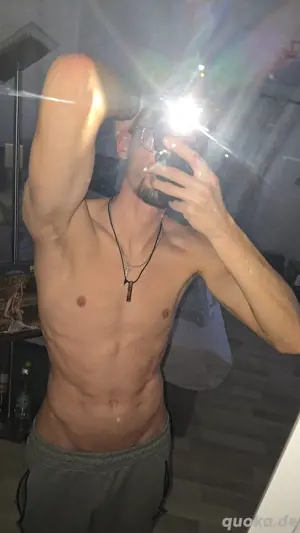 Suche Treffen mit einer Frau  Bild 2
