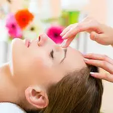 Besonders attraktive Ausstrahlung erwünscht? Buche Deinen Energetischen Facelift by Puuloa