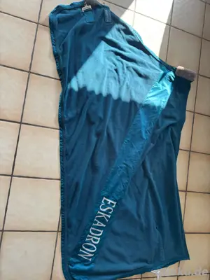 Eskadron Abschwitzdecke tealblue Fleece Diagonal 145 L