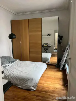 Körperliche und entspannende Körpermassage