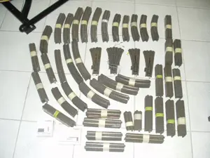 Märklin HO -C-Gleis Anlage zum Selbstaufbau mit Zubehör