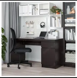 Ikea Malm Schreibtisch schwarz