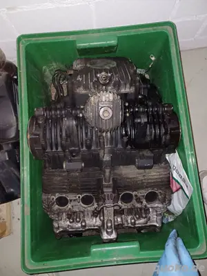 2 Yamaha Motoren komplett  Bild 2