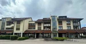 Helle 4 Zimmer-Wohnung mit 3 Balkonen, Aufzug, 2 TG-Stellplätze