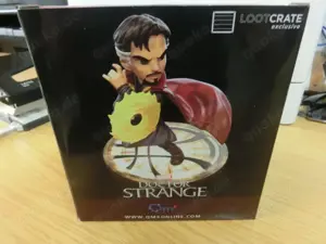 Maevel Q-fig Doctor STRANGE Vinyl Figur NEU Bild 3
