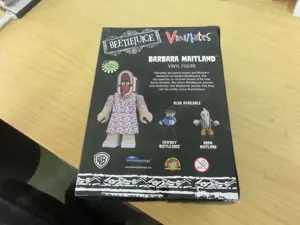 DIAMOND SELECT TOYS Beetljuice Barbara Maitland Vinyl Figure Bild 4