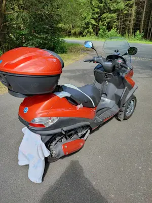 Motorroller Piaggio MP3 Bild 4