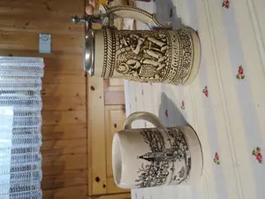 Krüge aus Sammlung