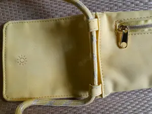Kleine gelbe Handy-Tasche Bild 7
