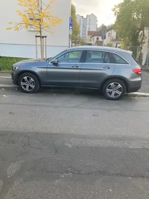 Mercedes GLC 220 D 4 Matic AMG Line Bild 1