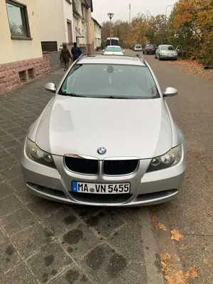 BMW 320 320i Touring