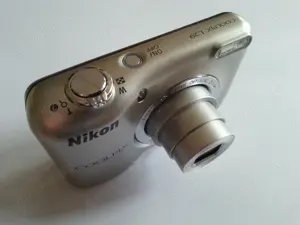 NIKON COOLPIX L29 16.1 MP silber neuw.+OVP+viele extras+Rechnung