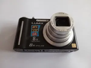 PANASONIC LUMIX ZX1 12.1 MP schwarz neuw.+OVP+viele extras+Rechnung Bild 5