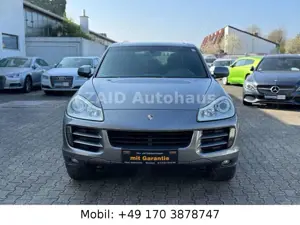 Porsche Cayenne Bild 2