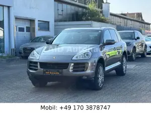Porsche Cayenne Turbo Basis 3.6L V6 *Aut*NAVI*PDC*LEDER