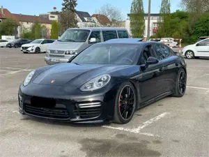 Porsche Panamera Turbo LED Burmester 21 zoll 360Kamera Voll