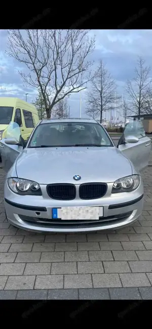 BMW 116 116i Bild 1