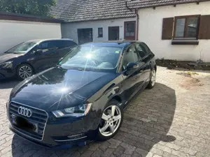 Audi A3 A3 1.4 TFSI Limousine S tronic Ambition