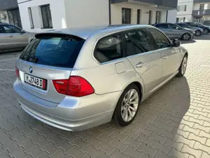 BMW 318 318d DPF Touring Aut. Bild 2
