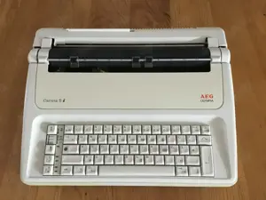 AEG-Olympia Carrera Si Schreibmaschine 