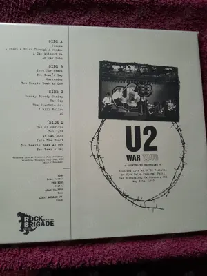 U2: War-Tour Doppel-LP neu Bild 2