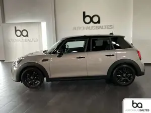 MINI Cooper Cooper Classic 5trg LED/Navi/Multi/Driv/KAM/SH Bild 3