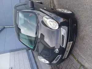 Nissan Micra 1.2 edition 25 Jahre Bild 3