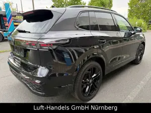 Volkswagen Tiguan 2.0 TDI 110 kW R-Line Bild 4