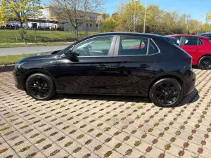 Opel Corsa F Elegance Bild 2