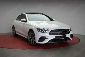 Mercedes-Benz E 300 d  9G-Tronic AMG Navi/ACC/Kamera/Pano/AHK