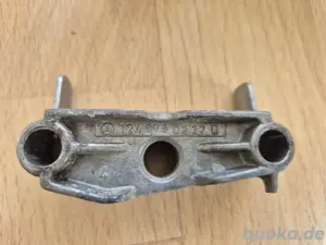 Original Mercedes-Benz W124 S124 befestigungsschine Bild 2