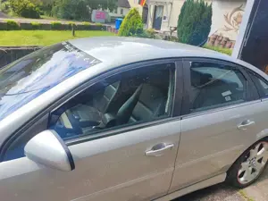 Opel Vectra Vectra Fließheck 2.8 V6 Turbo Sport/GTS Bild 5