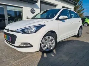 Hyundai i20 *KLIMA*PDC*Bluetooth*Tempomat*