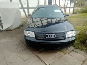 Audi A6 A6 Avant 2.5 TDI Bild 1