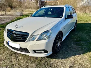 Mercedes-Benz E 350 T CDI DPF 4Matic BlueEFFICIENCY 7G-TRONIC Avantgar