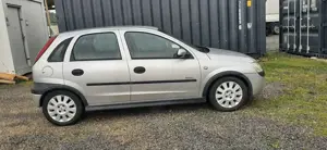 Opel Corsa 1.2 16V Elegance Bild 4
