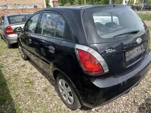 Kia Rio 1.4 Attract