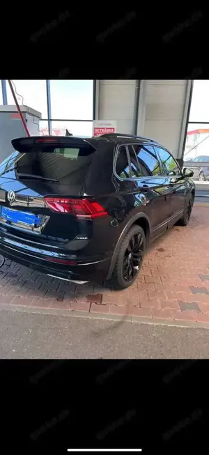 Volkswagen Tiguan Highline BMT/Start-Stopp 4Motion R line Bild 2