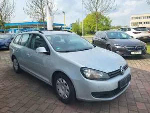 Volkswagen Golf VI Variant Trendline BlueMotion aus 2-Hand Bild 3